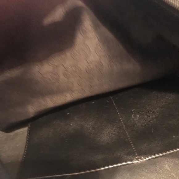 Extra large Michael Kors shoulder purse very excellent shape - Picture 4 of 5